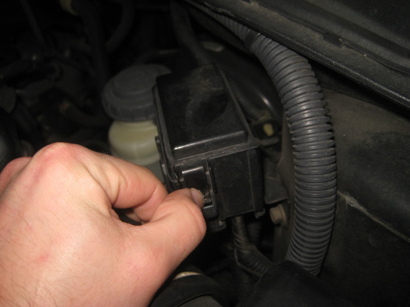 2003-2008-Honda-Pilot-Electrical-Fuse-Replacement-Guide-008