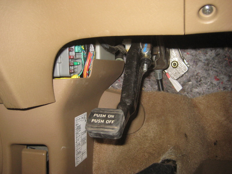 2003-2008-Honda-Pilot-Electrical-Fuse-Replacement-Guide-014