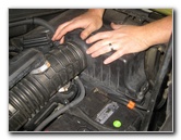 2003-2008-Honda-Pilot-Engine-Air-Filter-Replacement-Guide-014