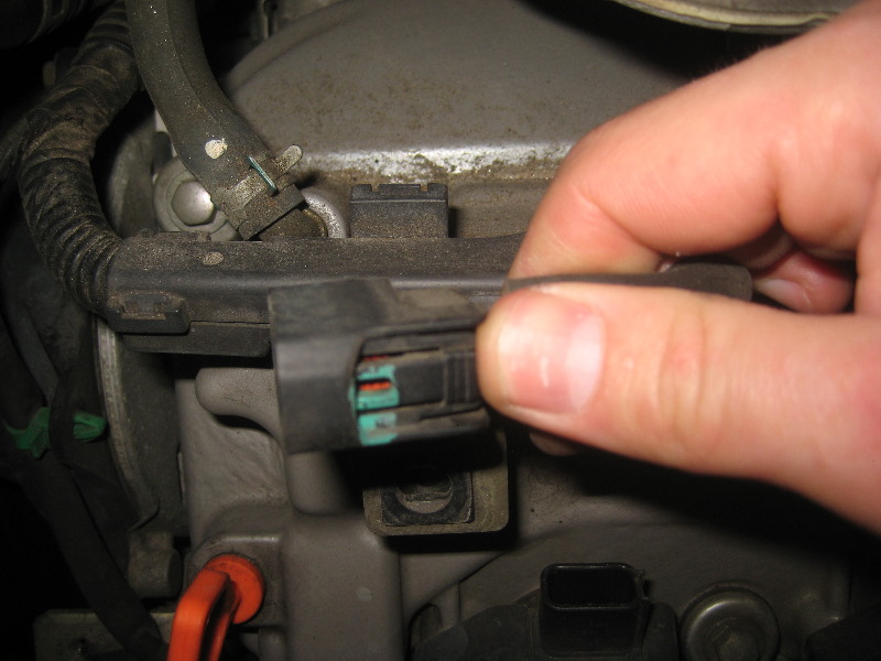 2003-2008-Honda-Pilot-Spark-Plugs-Replacement-Guide-007