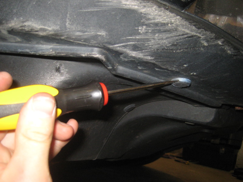 2003-2008-Honda-Pilot-Fog-Light-Bulbs-Replacement-Guide-003