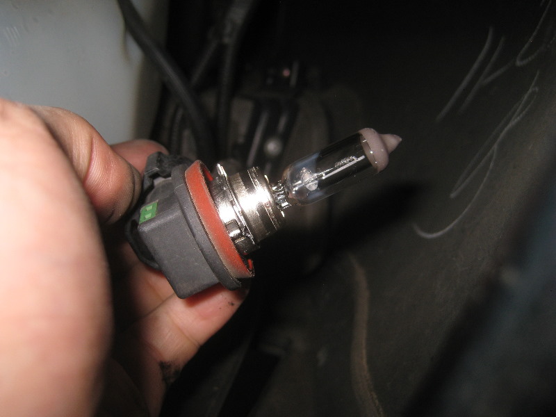 2003-2008-Honda-Pilot-Fog-Light-Bulbs-Replacement-Guide-007