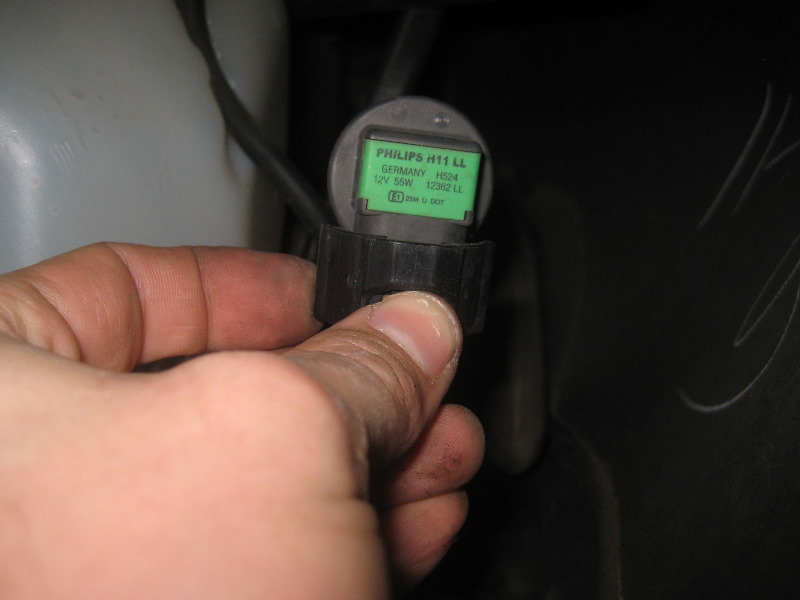 2003-2008-Honda-Pilot-Fog-Light-Bulbs-Replacement-Guide-008