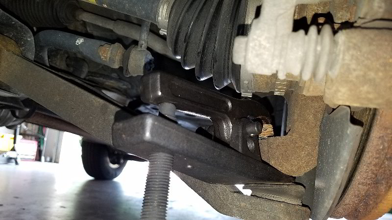 2003-2008-Honda-Pilot-Front-Lower-Control-Arms-Replacement-Guide-012