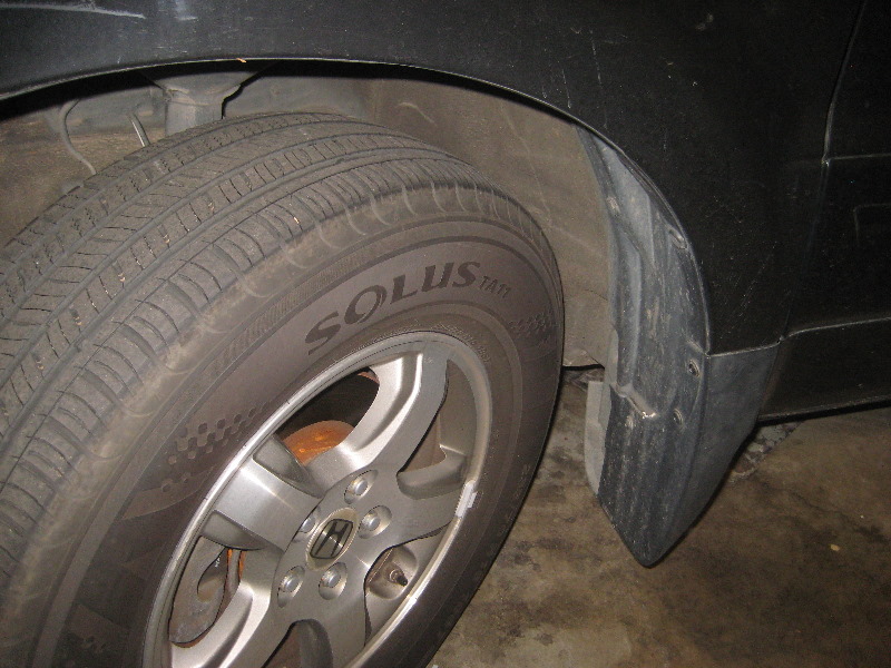 2003-2008-Honda-Pilot-Front-Side-Marker-Light-Bulb-Replacement-Guide-002