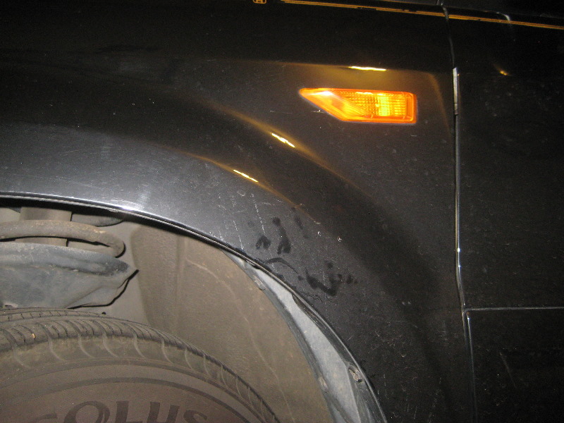 2003-2008-Honda-Pilot-Front-Side-Marker-Light-Bulb-Replacement-Guide-014