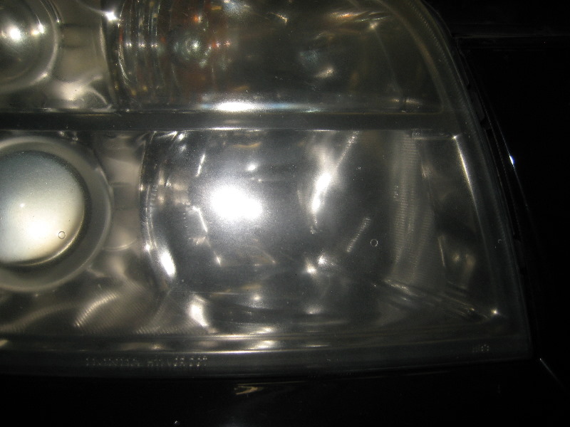 2003-2008-Honda-Pilot-Headlight-Bulbs-Replacement-Guide-013