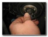 2003-2008-Honda-Pilot-Headlight-Bulbs-Replacement-Guide-017