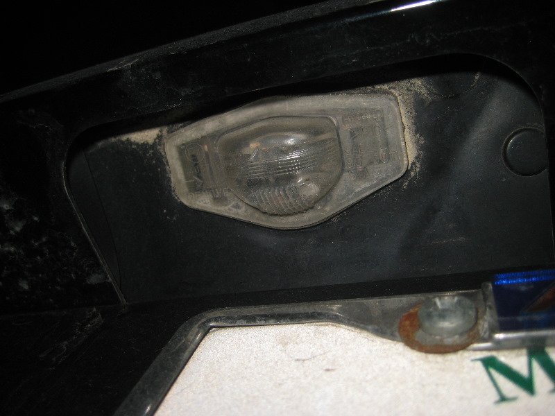 pilot license plate light
