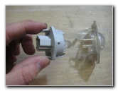 2003-2008-Honda-Pilot-License-Plate-Light-Bulbs-Replacement-Guide-007