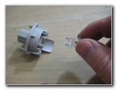 2003-2008-Honda-Pilot-License-Plate-Light-Bulbs-Replacement-Guide-009