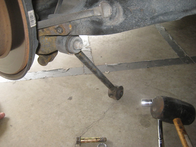 20032008HondaPilotMonroeLoadAdjustingShockAbsorbers