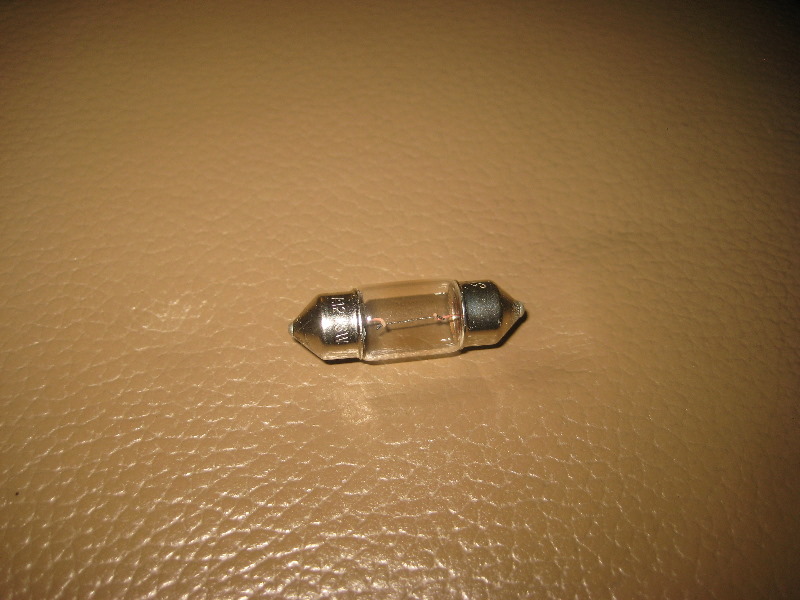 2003-2008-Honda-Pilot-Map-Light-Bulbs-Replacement-Guide-006