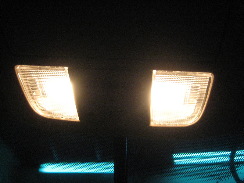 2003-2008-Honda-Pilot-Map-Light-Bulbs-Replacement-Guide-012