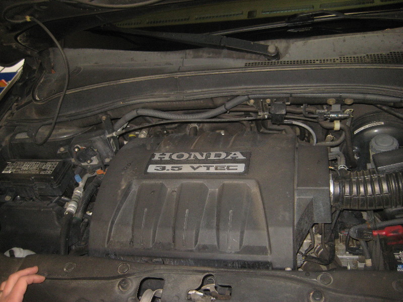 2003-2008-Honda-Pilot-PCV-Valve-Replacement-Guide-001