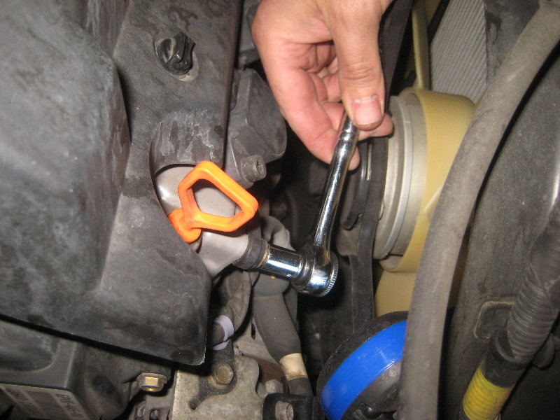 2003-2008-Honda-Pilot-PCV-Valve-Replacement-Guide-005