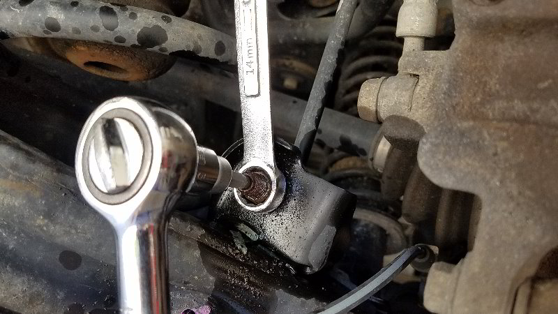 Honda-Pilot-Rear-Coil-Spring-Bump-Stop-Replacement-Guide-007