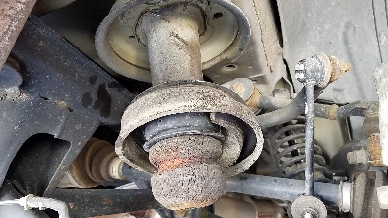 Honda-Pilot-Rear-Coil-Spring-Bump-Stop-Replacement-Guide-018