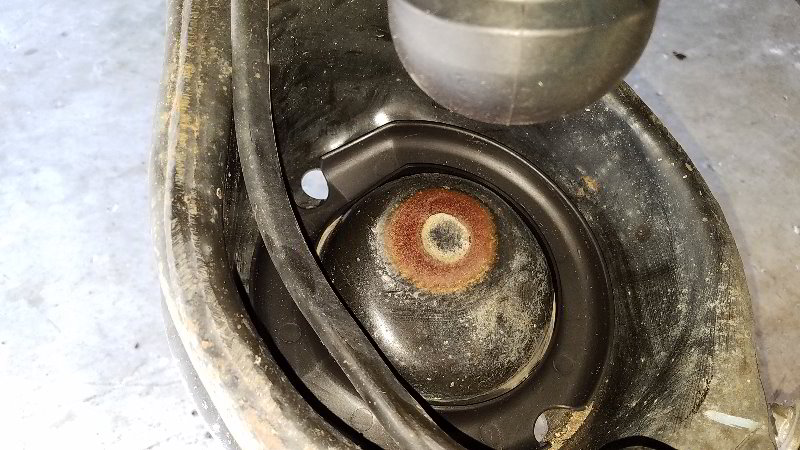 Honda-Pilot-Rear-Coil-Spring-Bump-Stop-Replacement-Guide-031