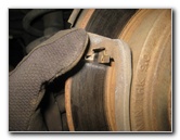 2003-2008-Honda-Pilot-Rear-Brake-Pads-Replacement-Guide-017