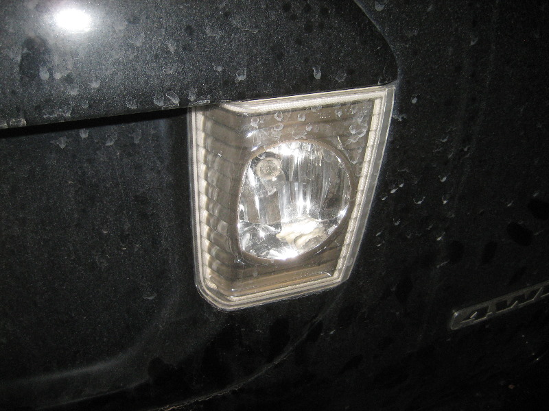 2003-2008-Honda-Pilot-Reverse-Light-Bulbs-Replacement-Guide-002