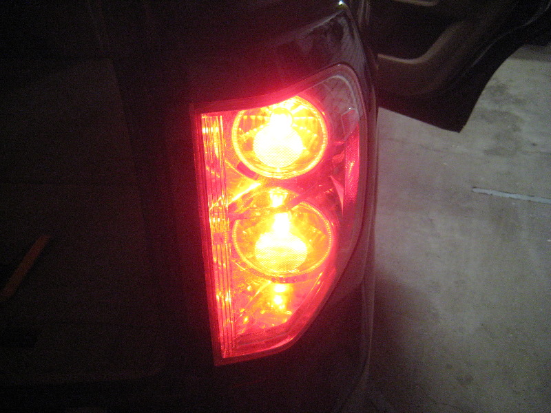 2003-2008-Honda-Pilot-Tail-Light-Bulbs-Replacement-Guide-030
