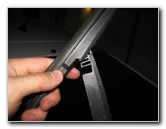 2004-2009-Toyota-Prius-Rear-Window-Wiper-Blade-Replacement-Guide-006