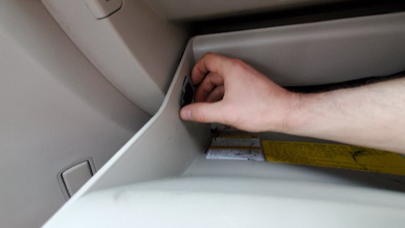 2005-2010-Hyundai-Sonata-Cabin-Air-Filter-Replacement-Guide-004