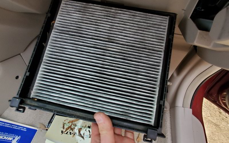 20052010HyundaiSonataCabinAirFilterReplacementGuide016