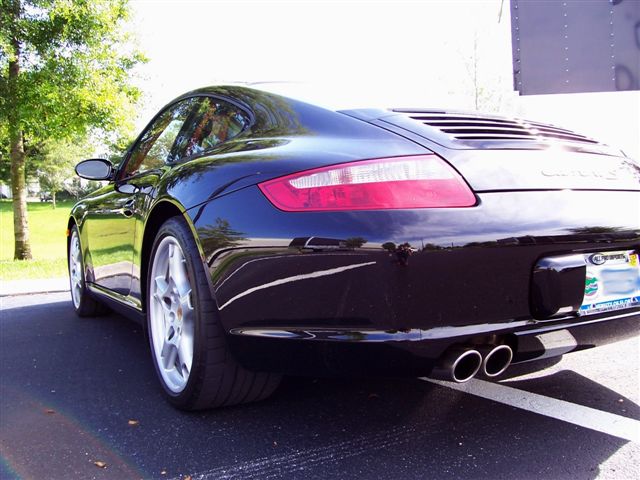 Porsche-911-Carrera-S-Type-997-001