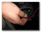 2007-2012-Nissan-Sentra-Headlight-Bulbs-Replacement-Guide-005