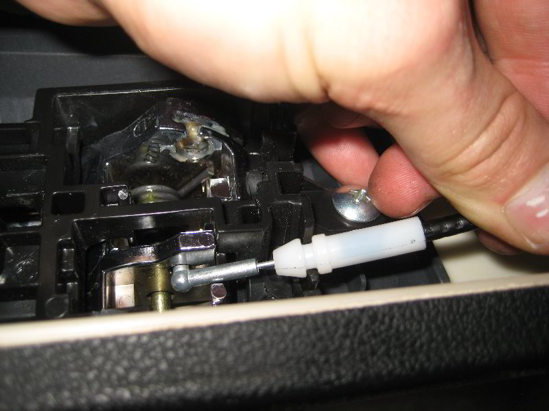 2007-2012-Nissan-Sentra-Interior-Door-Panel-Removal-Guide-034