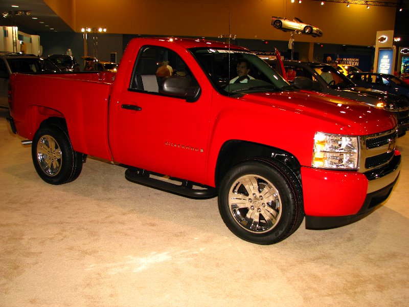South-Florida-International-Auto-Show-300