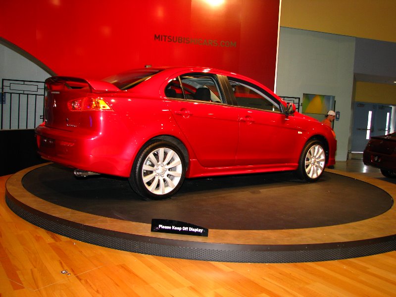 South-Florida-International-Auto-Show-360