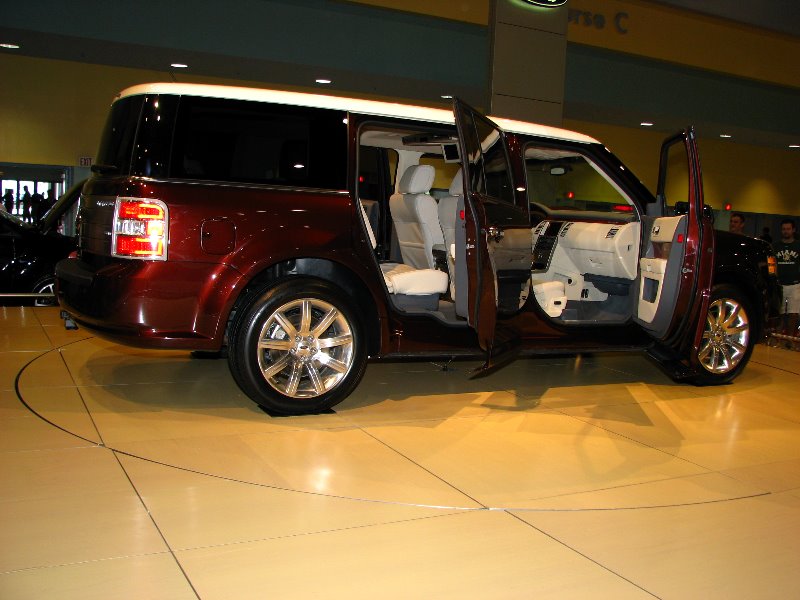 South-Florida-International-Auto-Show-396