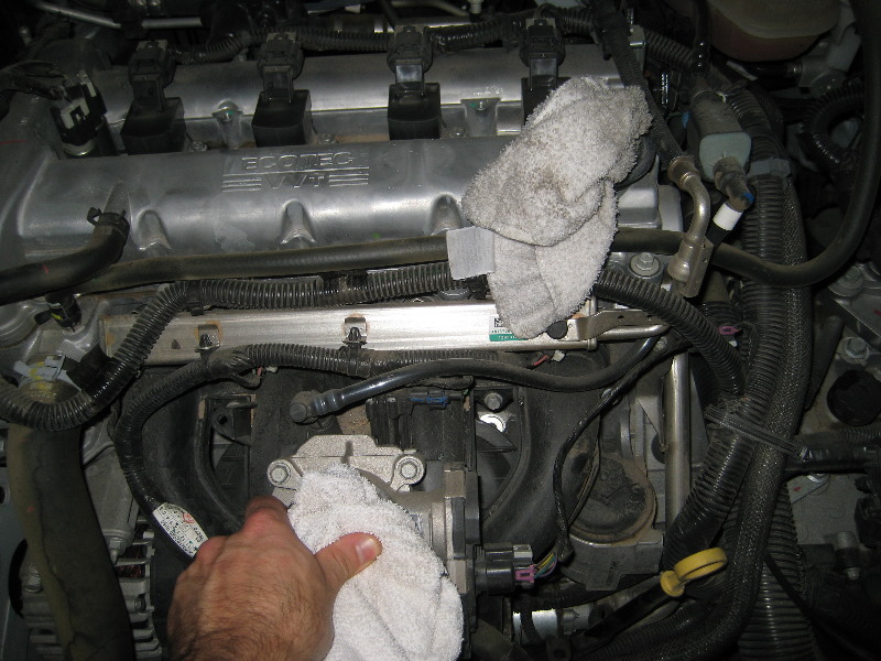 2008-2012-GM-Chevy-Malibu-Ecotec-LE5-I4-Engine-Spark-Plugs-Replacement-Guide-009