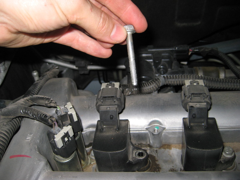 20082012GMChevyMalibuEcotecLE5I4EngineSparkPlugsReplacement