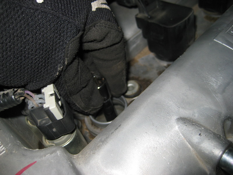 2008-2012-GM-Chevy-Malibu-Ecotec-LE5-I4-Engine-Spark-Plugs-Replacement-Guide-018