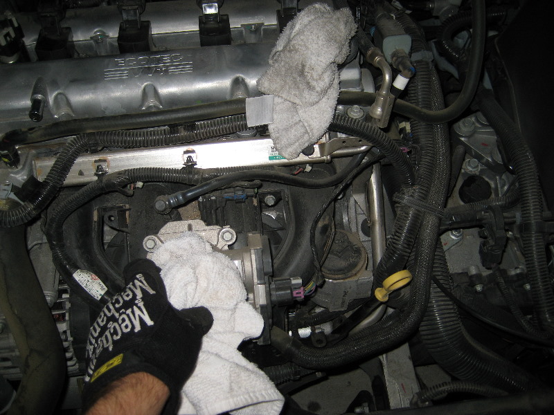 2008-2012-GM-Chevy-Malibu-Ecotec-LE5-I4-Engine-Spark-Plugs-Replacement-Guide-029