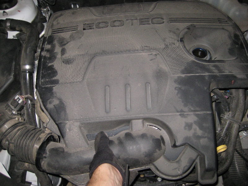 2008-2012-GM-Chevy-Malibu-Ecotec-LE5-I4-Engine-Spark-Plugs-Replacement-Guide-032