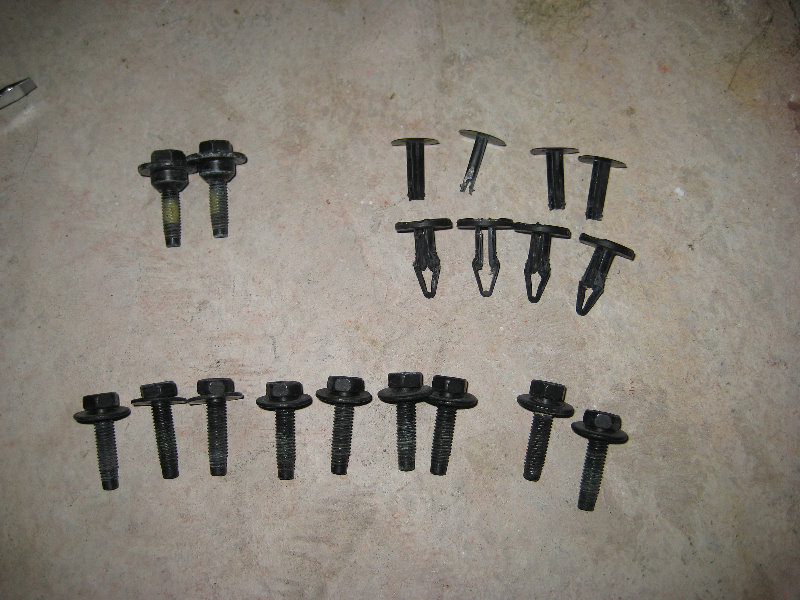 2008-2012-Chevy-Malibu-Headlight-Bulbs-Replacement-Guide-010