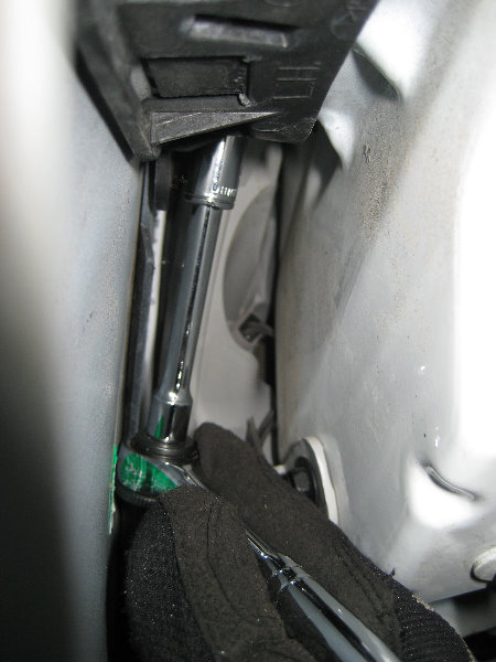 2008-2012-Chevy-Malibu-Headlight-Bulbs-Replacement-Guide-030