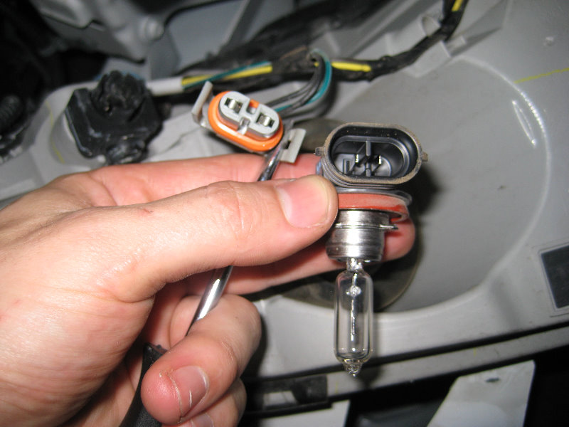 2008-2012-Chevy-Malibu-Headlight-Bulbs-Replacement-Guide-048