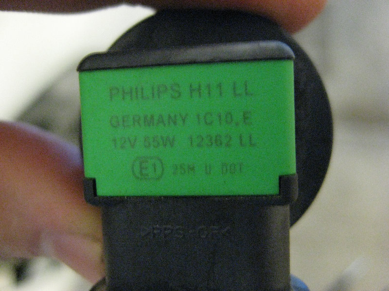 2008-2012-Chevy-Malibu-Headlight-Bulbs-Replacement-Guide-057