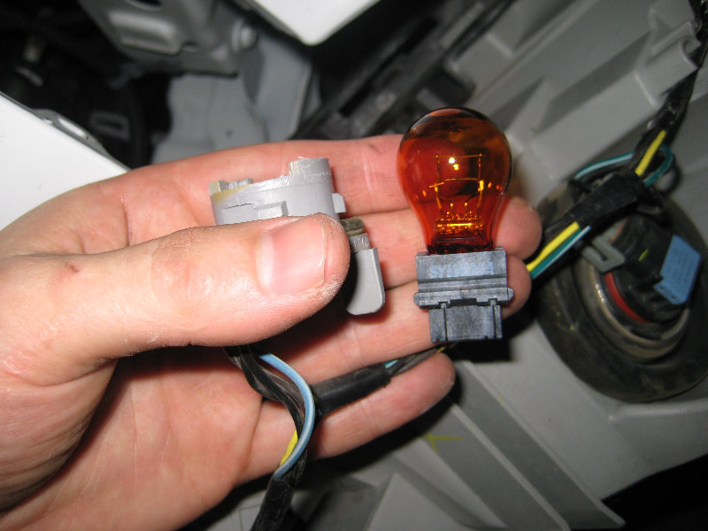 2008-2012-Chevy-Malibu-Headlight-Bulbs-Replacement-Guide-069