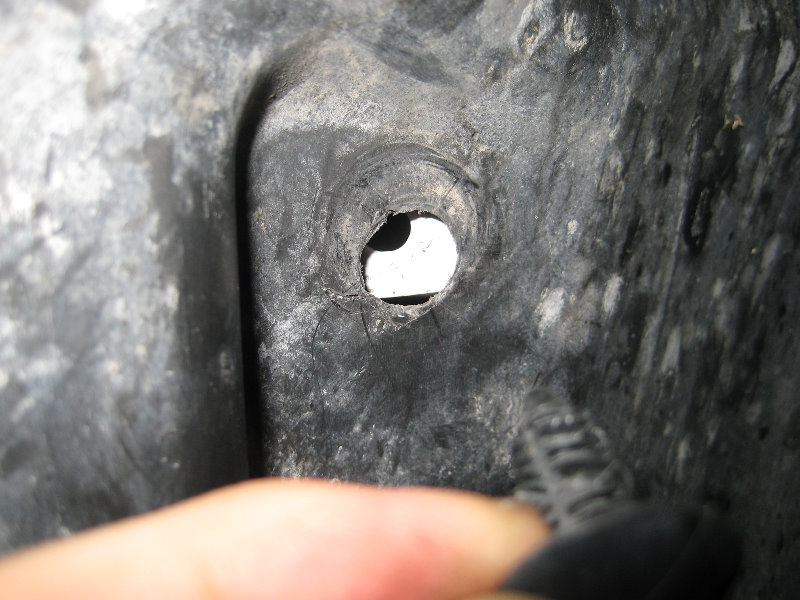 2008-2012-Chevy-Malibu-Headlight-Bulbs-Replacement-Guide-092