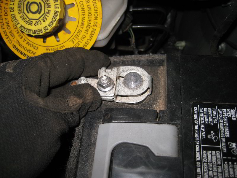 2008-2014-Dodge-Grand-Caravan-12V-Automotive-Battery-Replacement-Guide-022