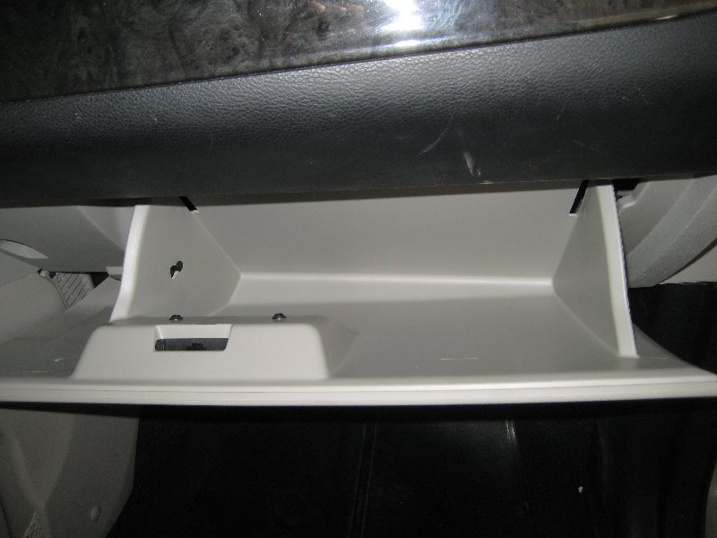 2008-2014-Dodge-Grand-Caravan-HVAC-Cabin-Air-Filter-Replacement-Guide-029