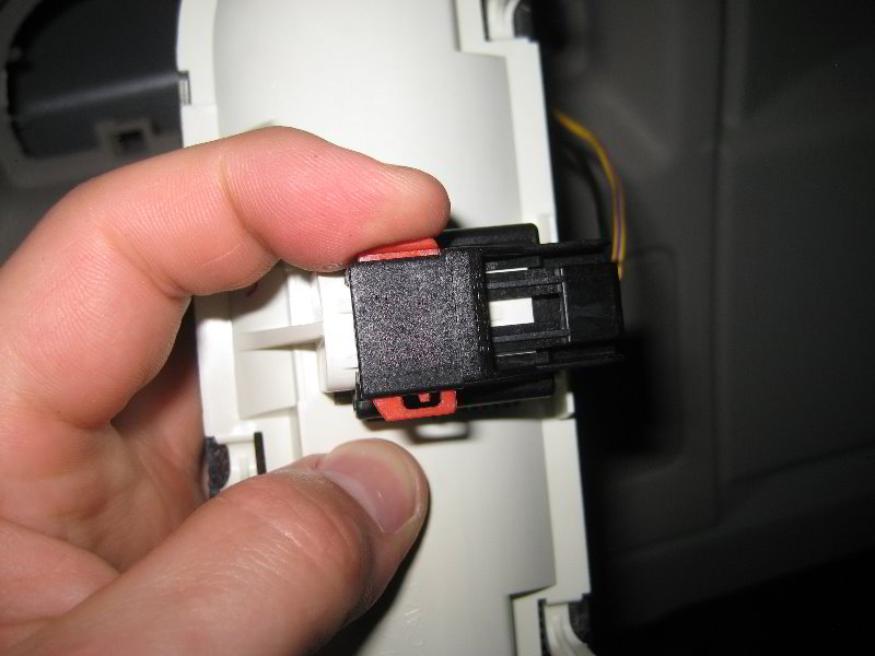 2008-2014-Dodge-Grand-Caravan-Cargo-Area-Light-Bulb-Replacement-Guide-018