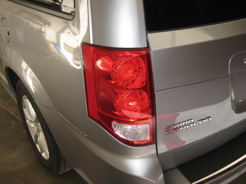 2008-2014-Dodge-Grand-Caravan-Reverse-Tail-Light-Bulbs-Replacement-Guide-001
